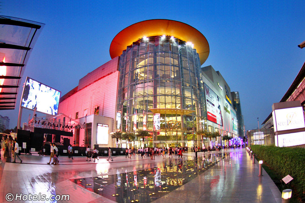 Bangkok's Shopping Paradise image