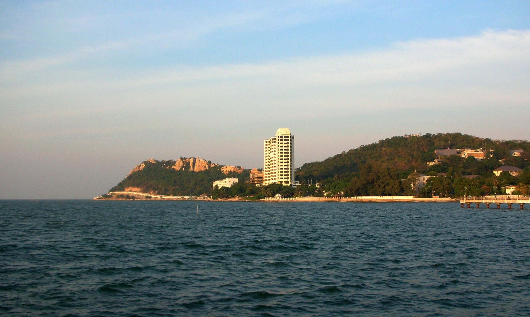 What Makes Chon Buri a Favourite on the Gulf Coast image